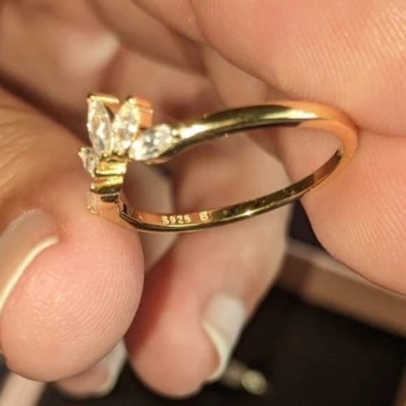 925 Sterling Silver Yellow Gold Cubic Zirconia - Picture 5 of 12